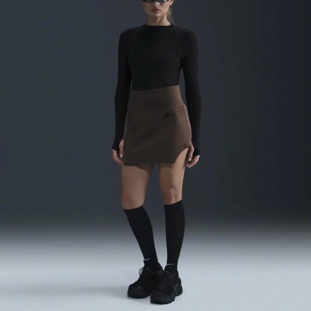 Nike Brown Mini Skirt with Subtle Logo